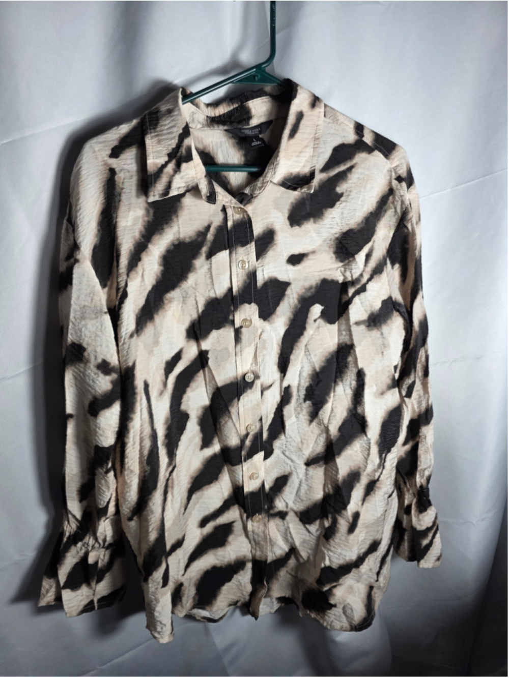 Women's Simply Vera Vera Wang Button Down Shirt, Size L, Beige and Black fall